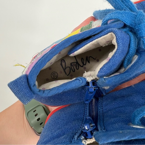 Mini Boden Blue Rainbow High Top Sneakers - Picture 6 of 9